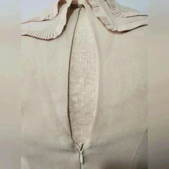 BCBG MAXAZARIA wool tweed and  silk academia dress with bow. Size 2 - Picture 8 of 12